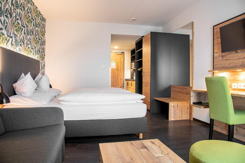 Alb Inn – Hotel & Apartments image