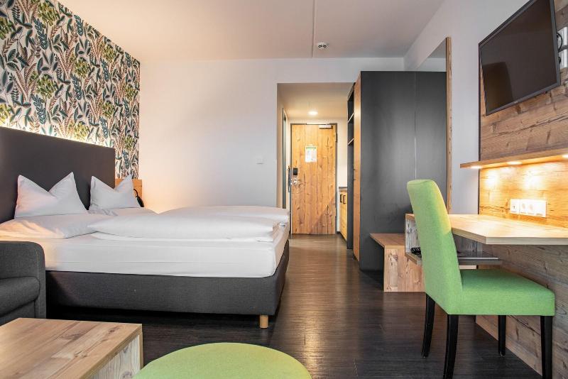 Alb Inn – Hotel & Apartments image