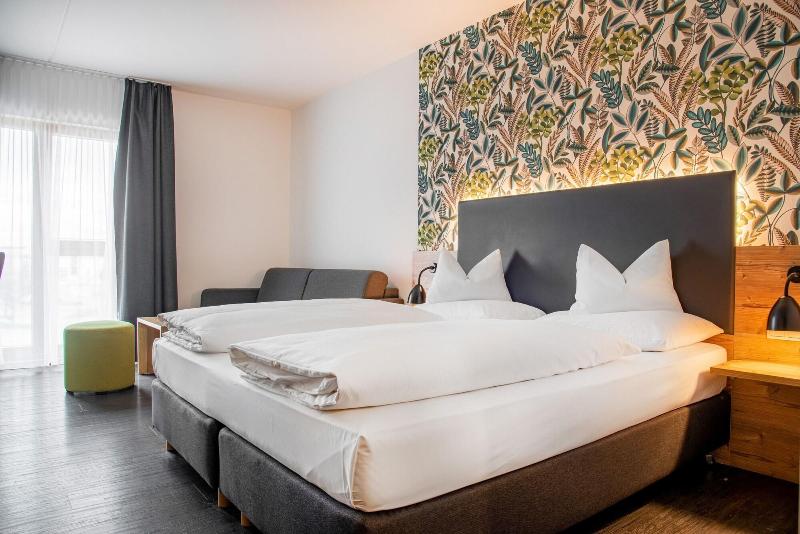 Alb Inn – Hotel & Apartments image