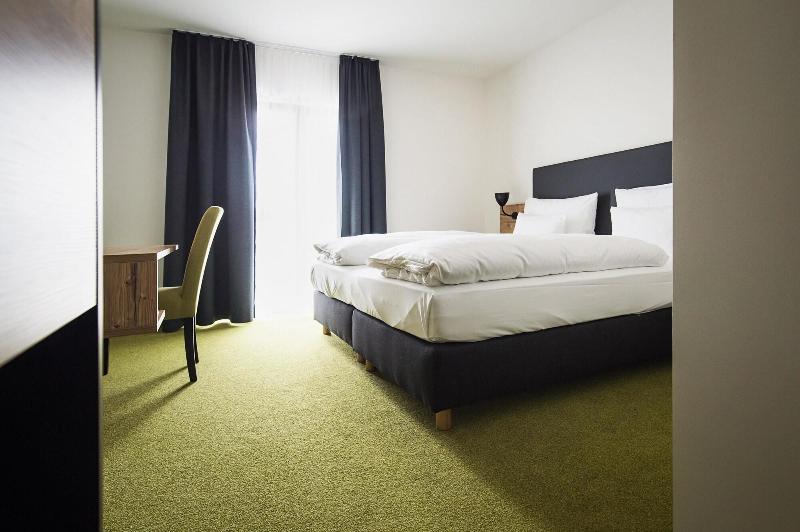 Alb Inn – Hotel & Apartments image