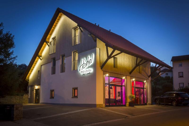 Hotel Holzscheiter image
