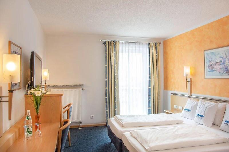 Miratel Hotel image