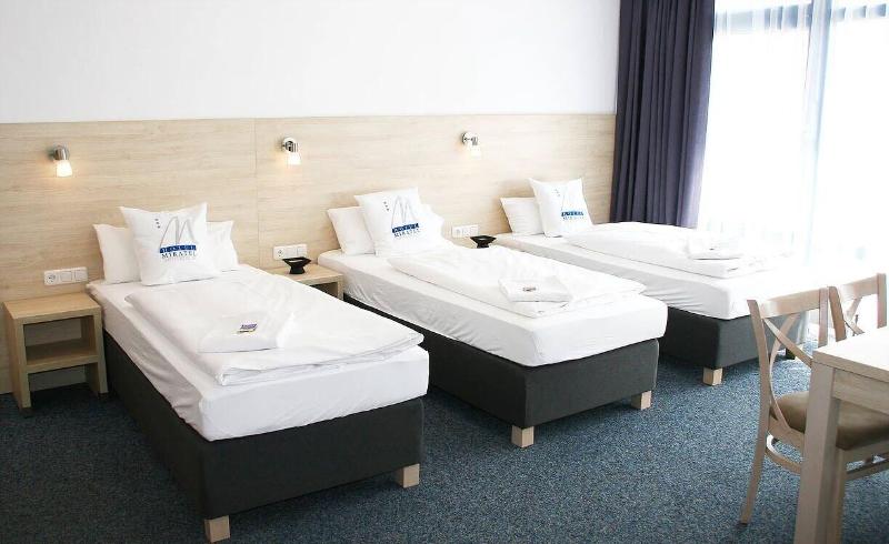 Miratel Hotel image