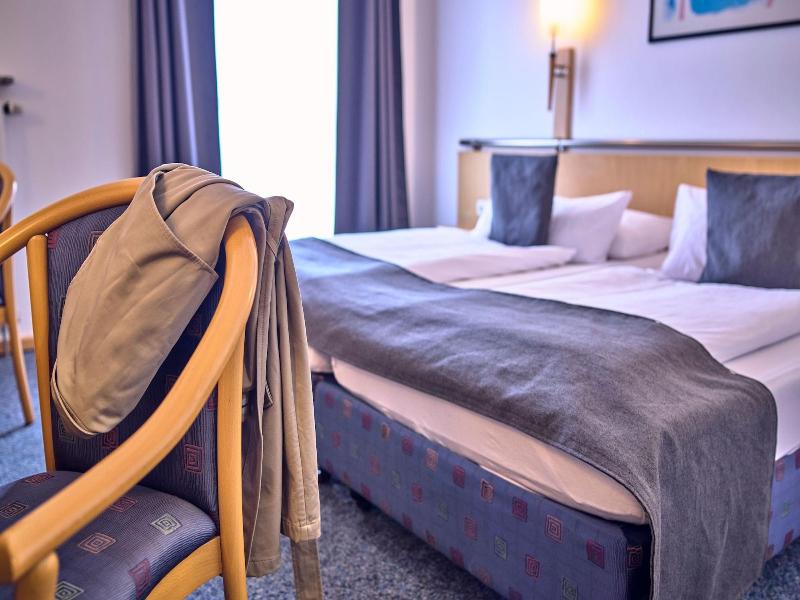 Miratel Hotel image