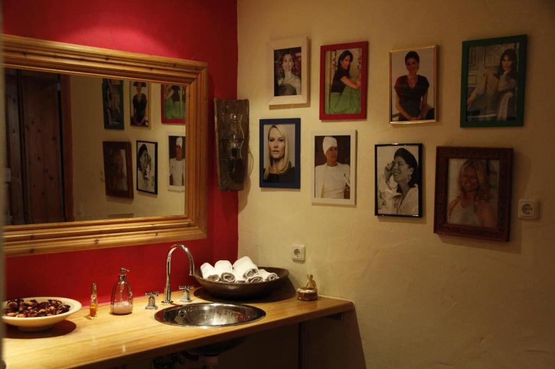 Zur Ewigen Lampe At Hemingway Trail image