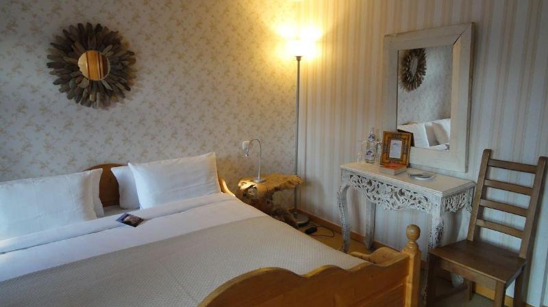 Zur Ewigen Lampe At Hemingway Trail image
