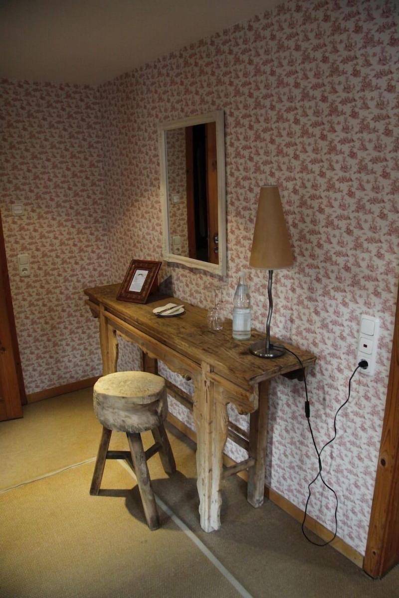 Zur Ewigen Lampe At Hemingway Trail image