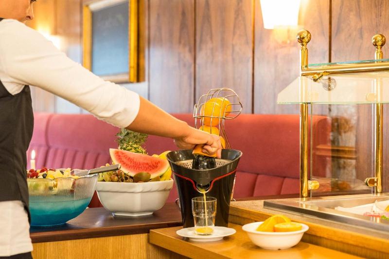 Hotel Starke image