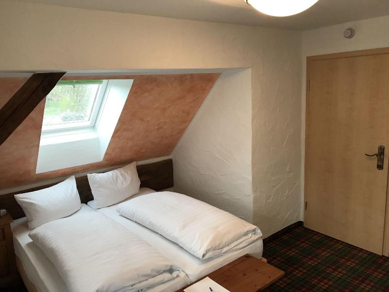 Pension Zum Schlangenkoenig image