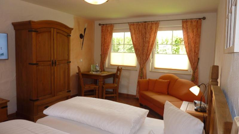 Pension Zum Schlangenkoenig image