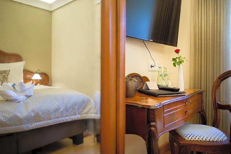 Hotel Villa Altenburg image