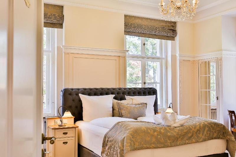 Hotel Villa Altenburg image