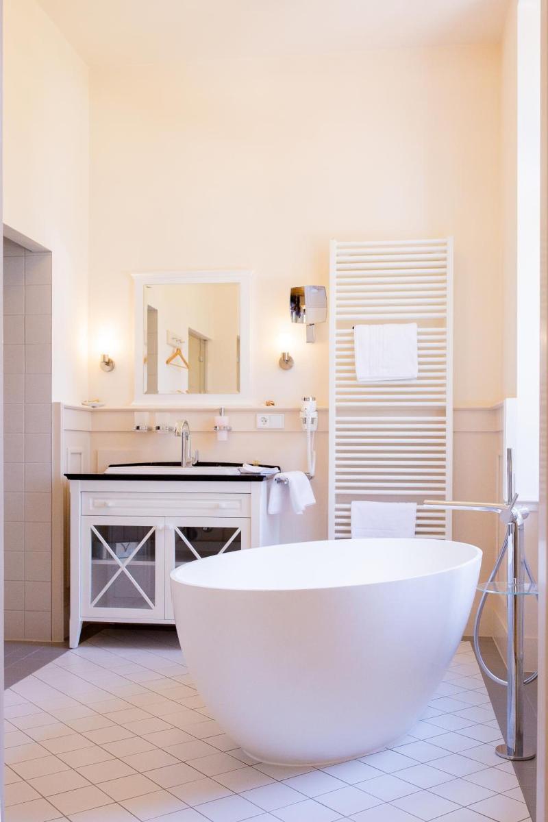 Hotel Villa Altenburg image