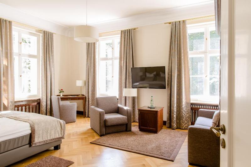Hotel Villa Altenburg image