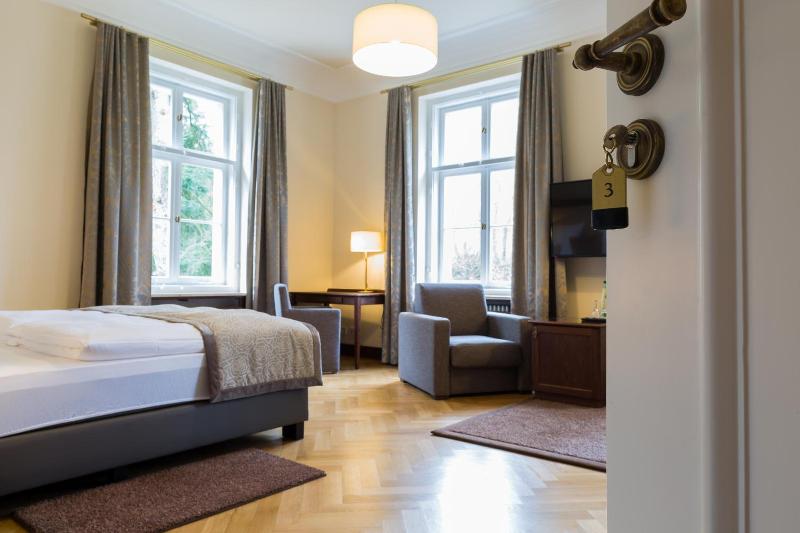 Hotel Villa Altenburg image