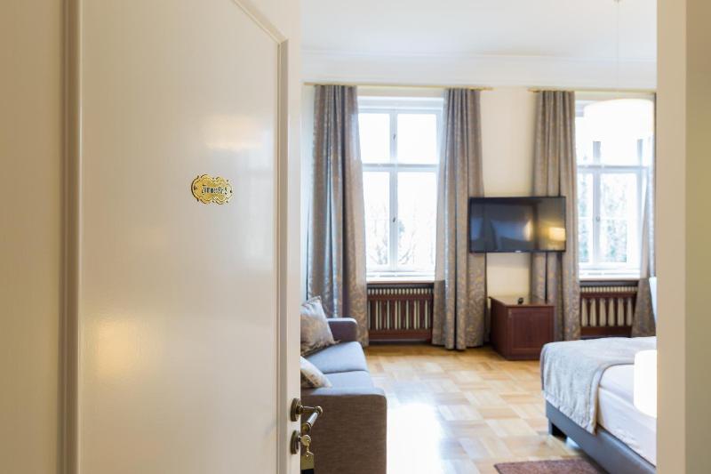 Hotel Villa Altenburg image