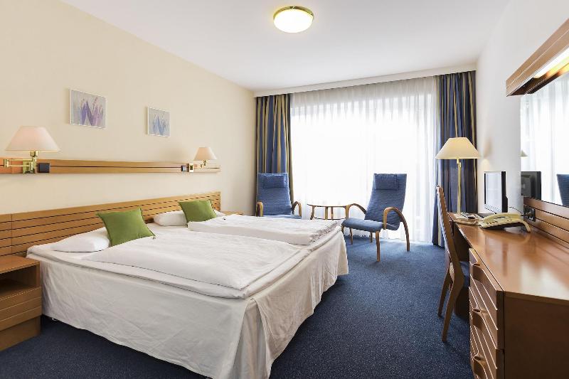 Hotel Am See image