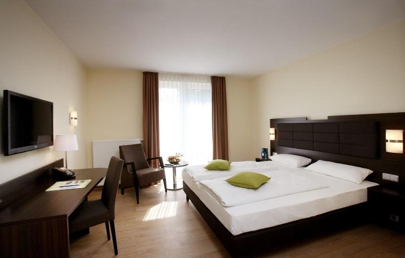 Hotel Am See image