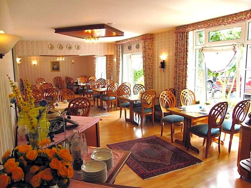 Hotel Zur Fischerklause image