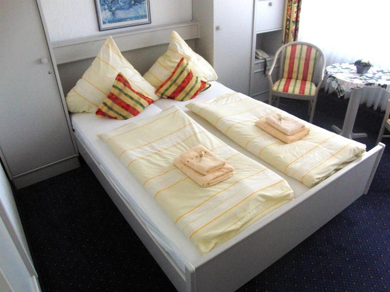 Hotel Zur Fischerklause image