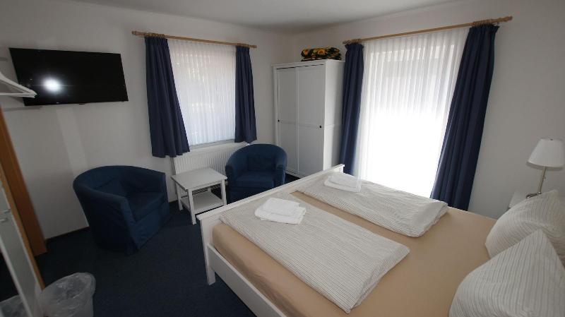 Hotel Dorfkrug Büsum - Altbauteil image