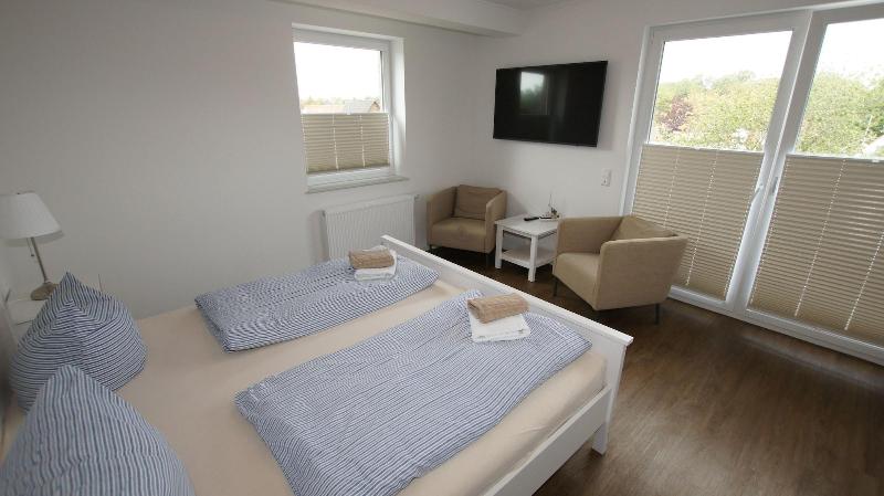 Hotel Dorfkrug Büsum - Altbauteil image