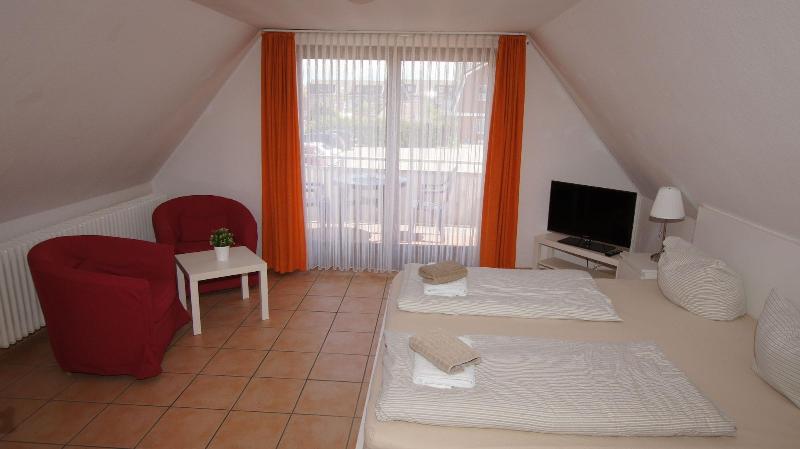 Hotel Dorfkrug Büsum - Altbauteil image