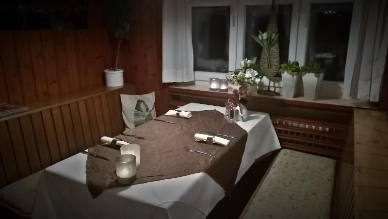 Zur Altenburg image