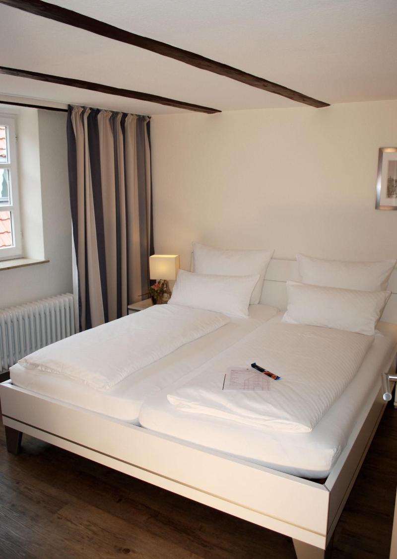 Hotel Alt Warburg image