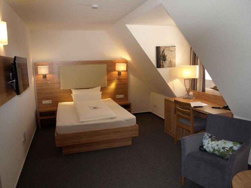 Hotel Alt Warburg image