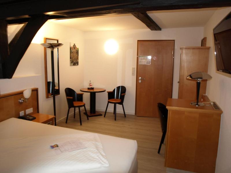 Hotel Alt Warburg image
