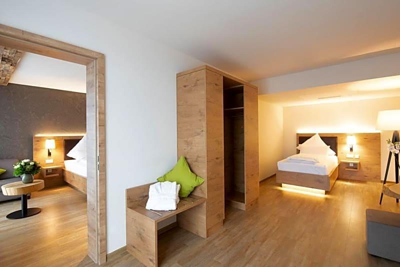 PETERS Hotel & Spa image