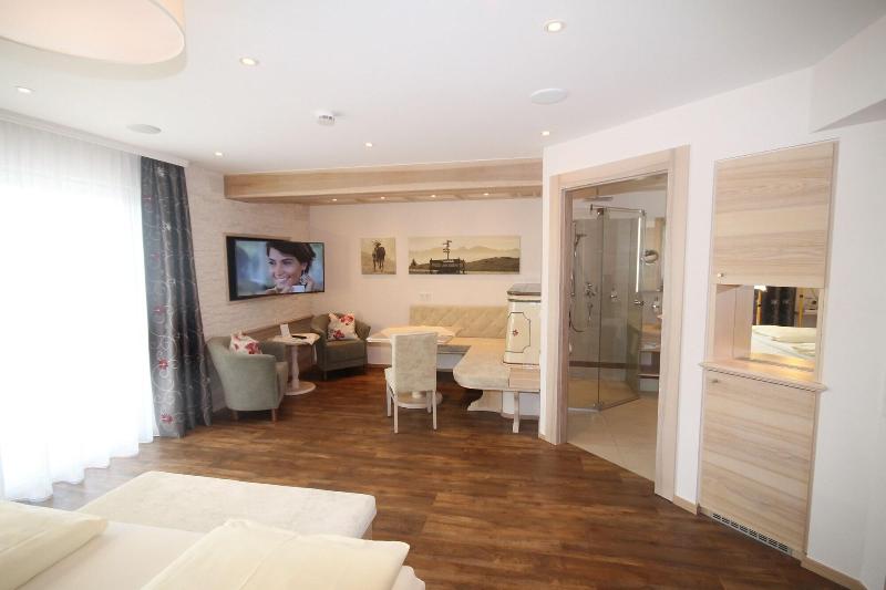Hotel Bercher image
