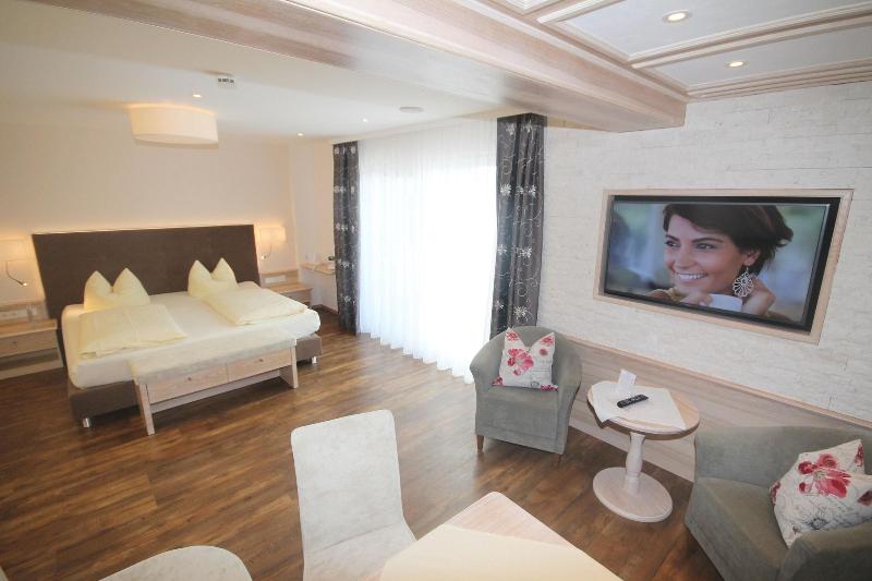 Hotel Bercher image