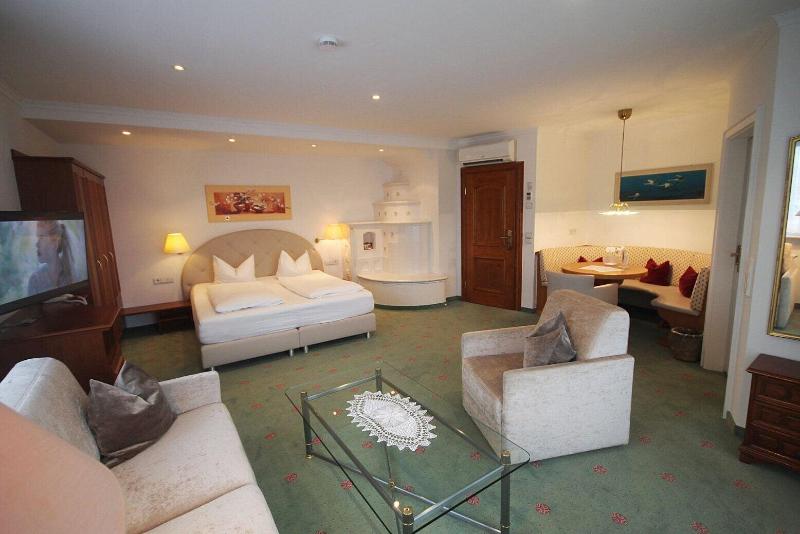 Hotel Bercher image