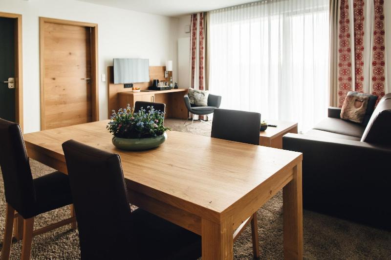 Hotel Edita image