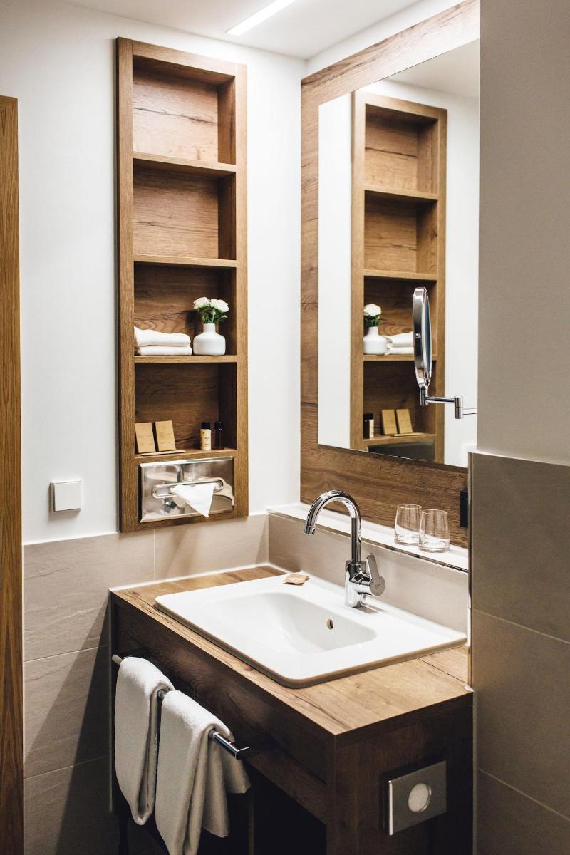 Hotel Edita image
