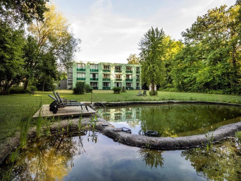 Schlossparkhotel Mariakirchen image