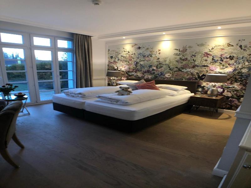 The Starnbergsee Hideaway image