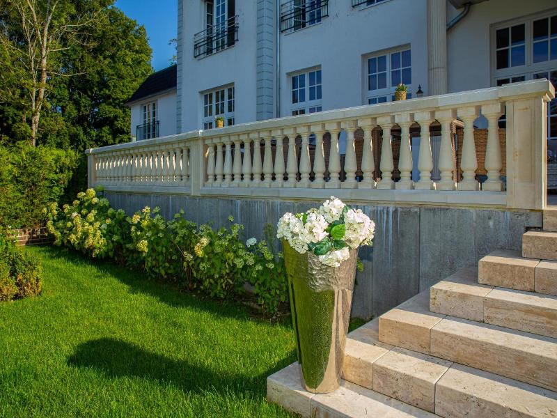 The Starnbergsee Hideaway image