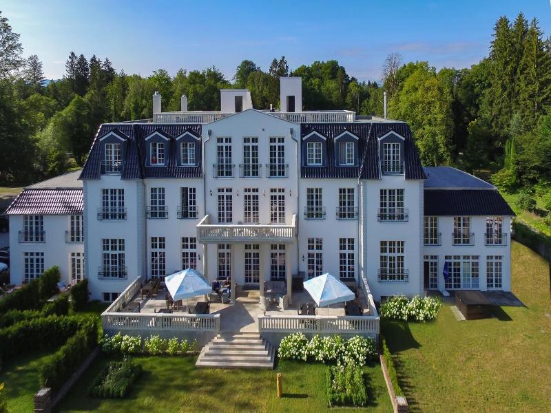 The Starnbergsee Hideaway image