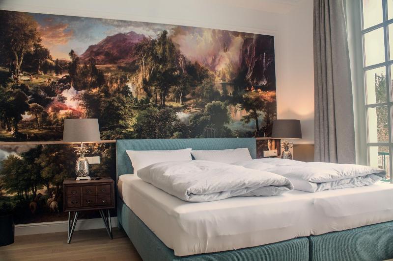 The Starnbergsee Hideaway image