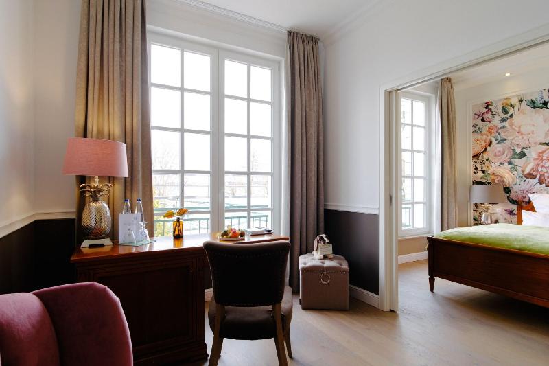 The Starnbergsee Hideaway image