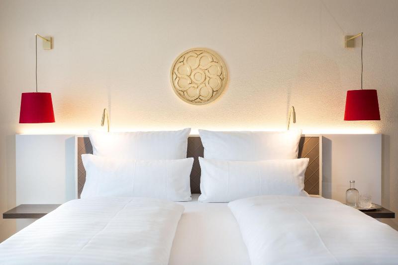 Emichs Hotel image