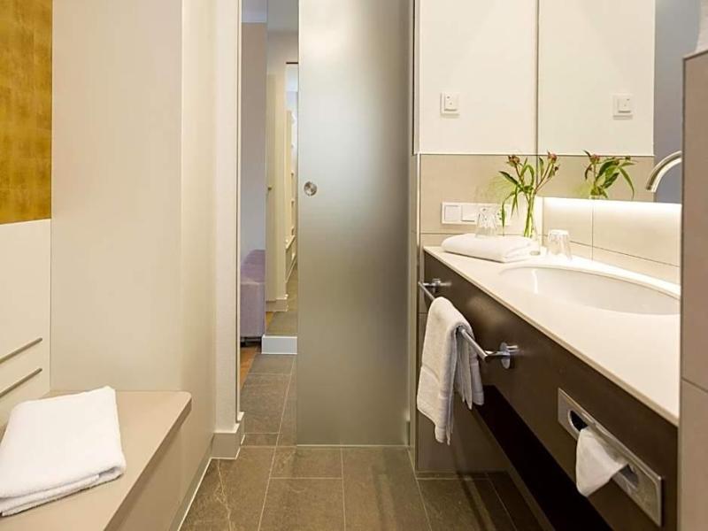 Emichs Hotel image