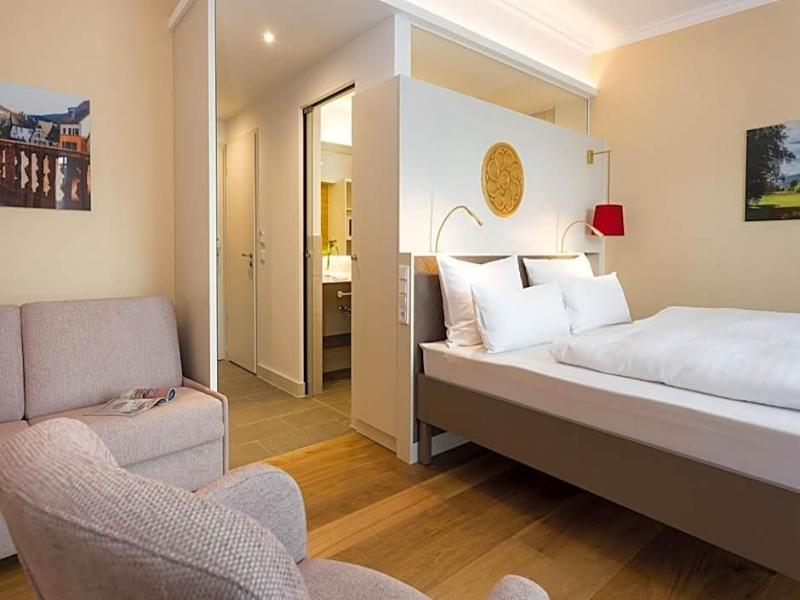 Emichs Hotel image