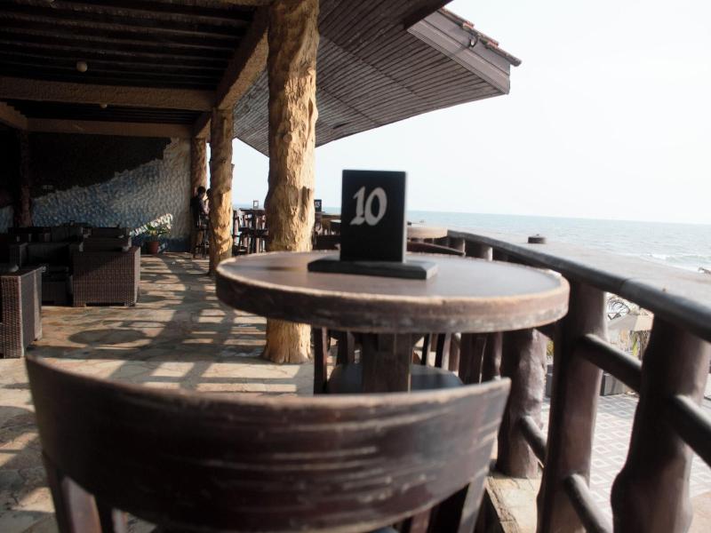 Oceanic Resort image