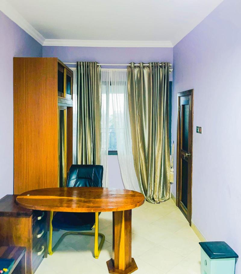 Triple Hill Hotel image