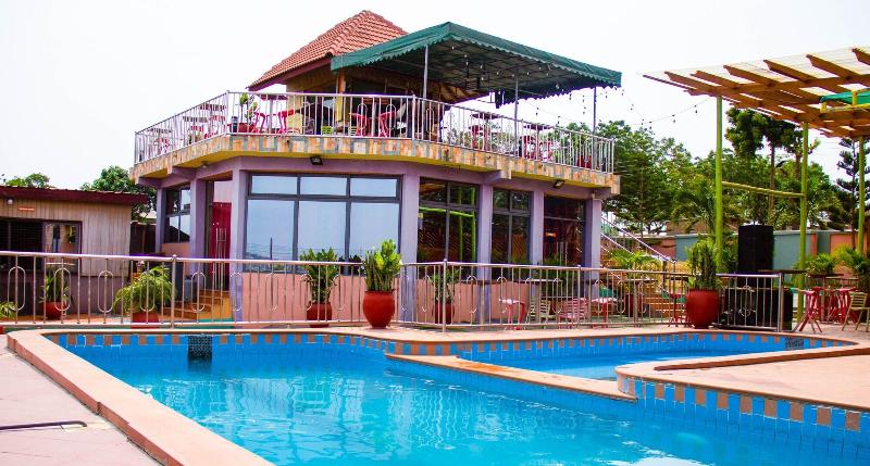 Triple Hill Hotel image
