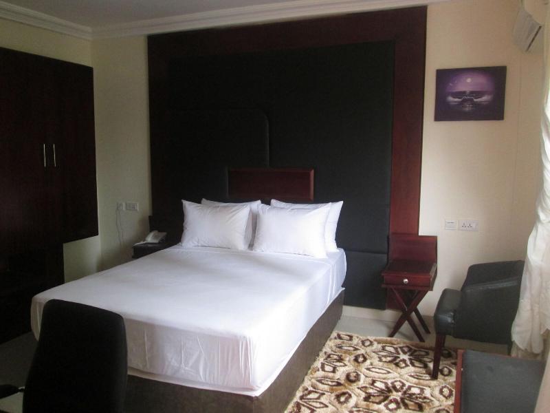 Kingstel Hotel image
